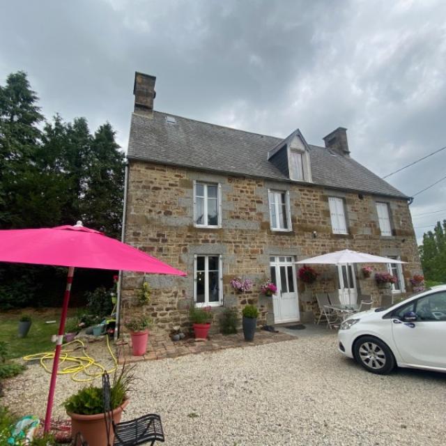 Maison en pierre sur la communes de Saint Pierre d'Entremont  